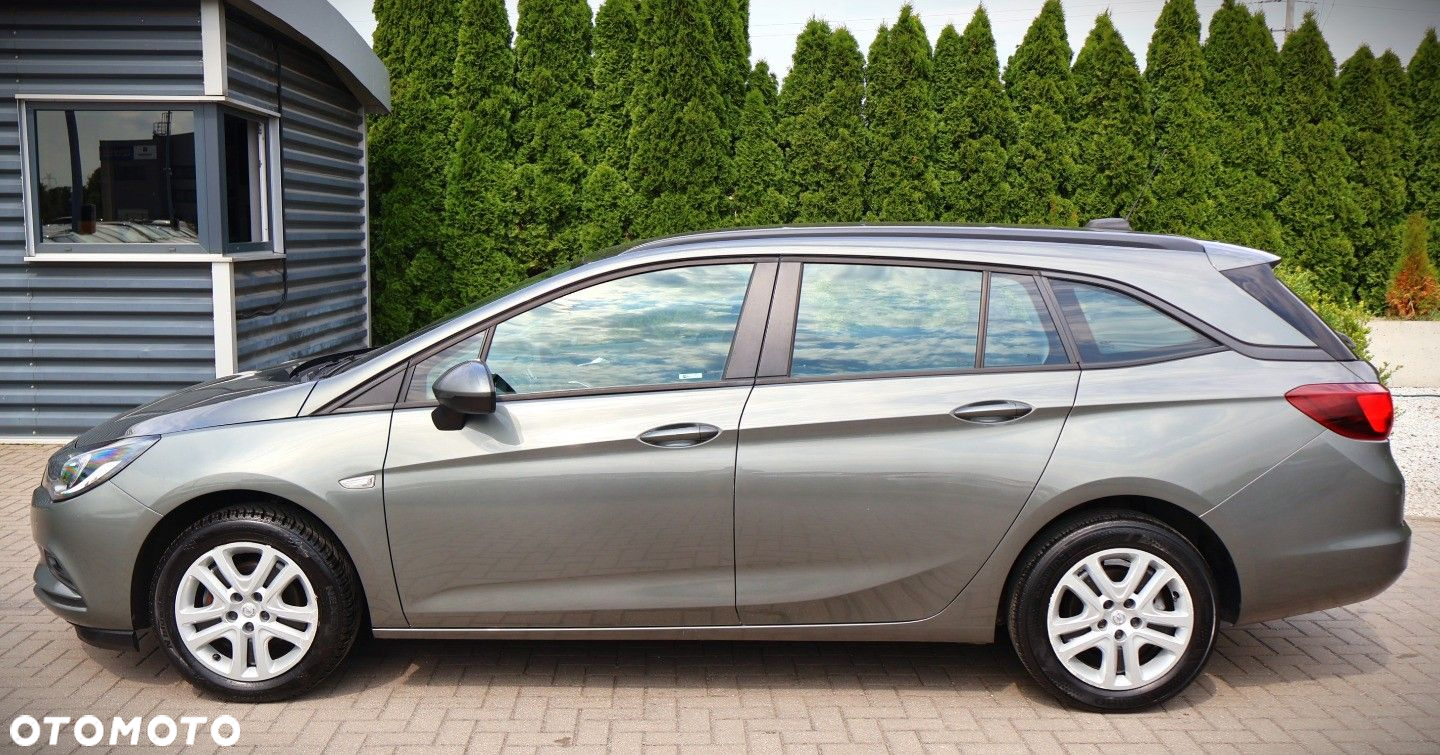 Opel Astra - 8