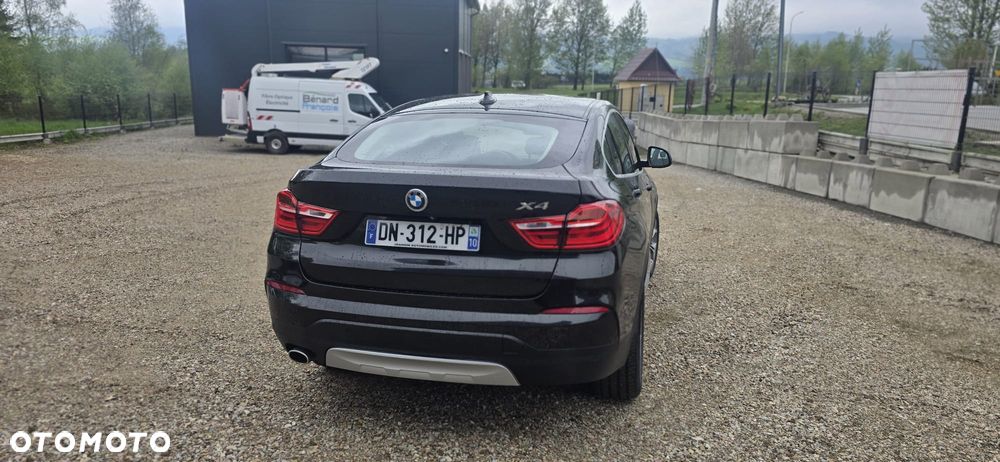 BMW X4 xDrive20d Advantage - 14