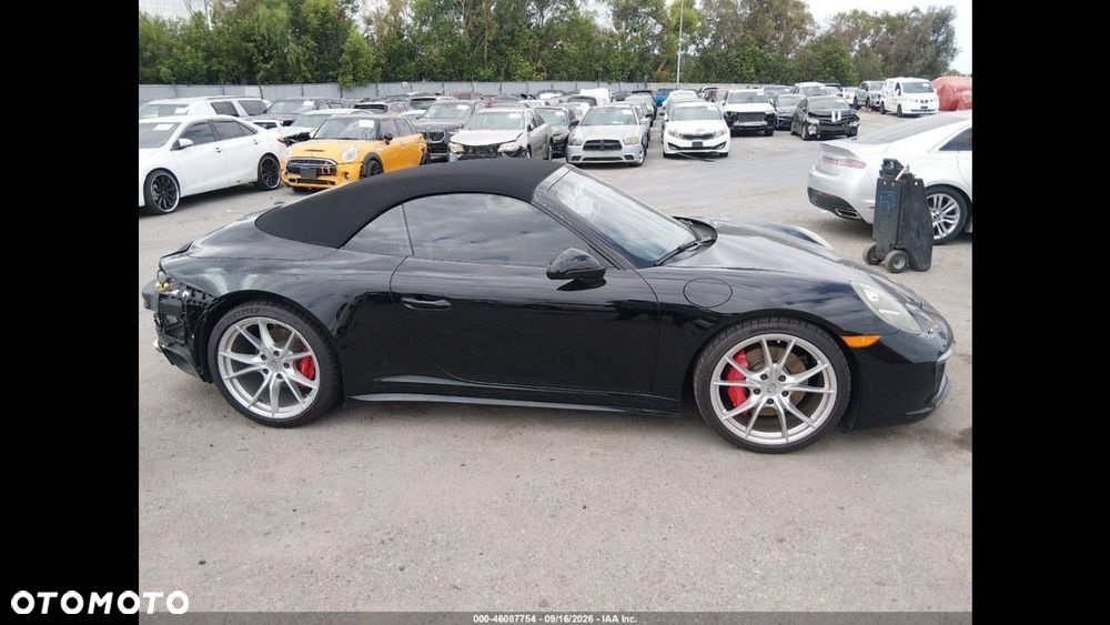Porsche 911 Carrera 4S PDK - 6