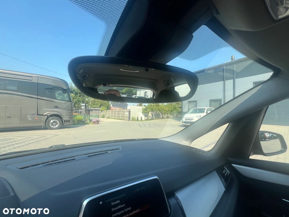 BMW Seria 2 216d Advantage - 34