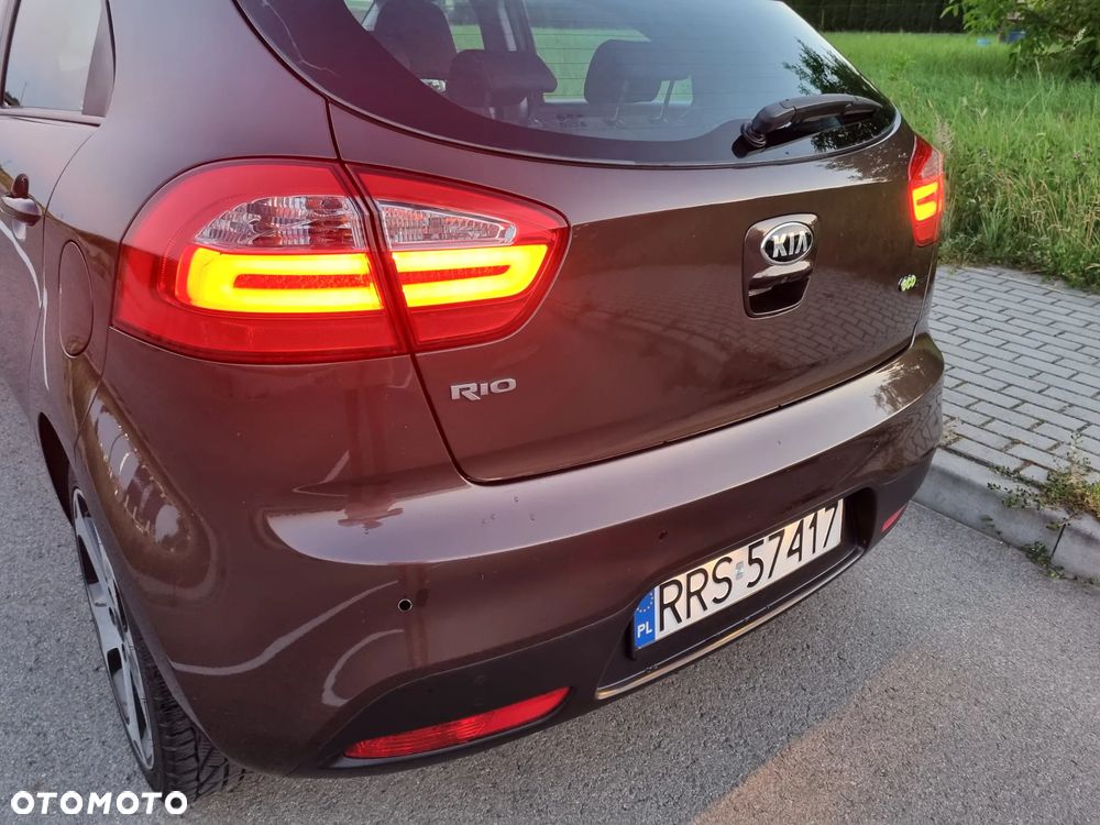 Kia Rio 1.4 Platinum Edition - 30