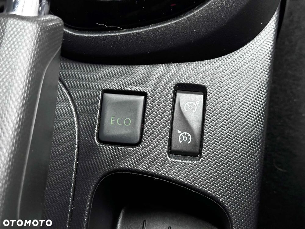 Renault Captur 1.2 TCe Intens EDC - 26