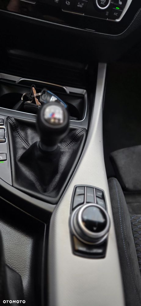 BMW Seria 1 120d Edition M Sport Shadow - 26