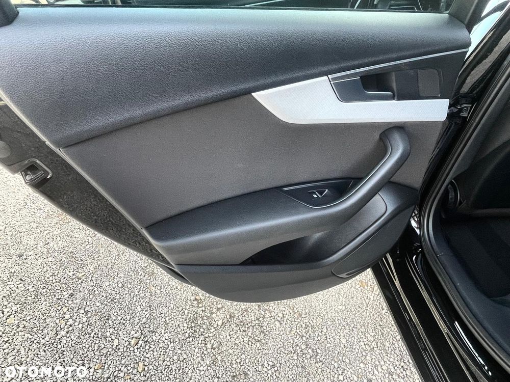 Audi A4 Avant 1.4 TFSI sport - 21