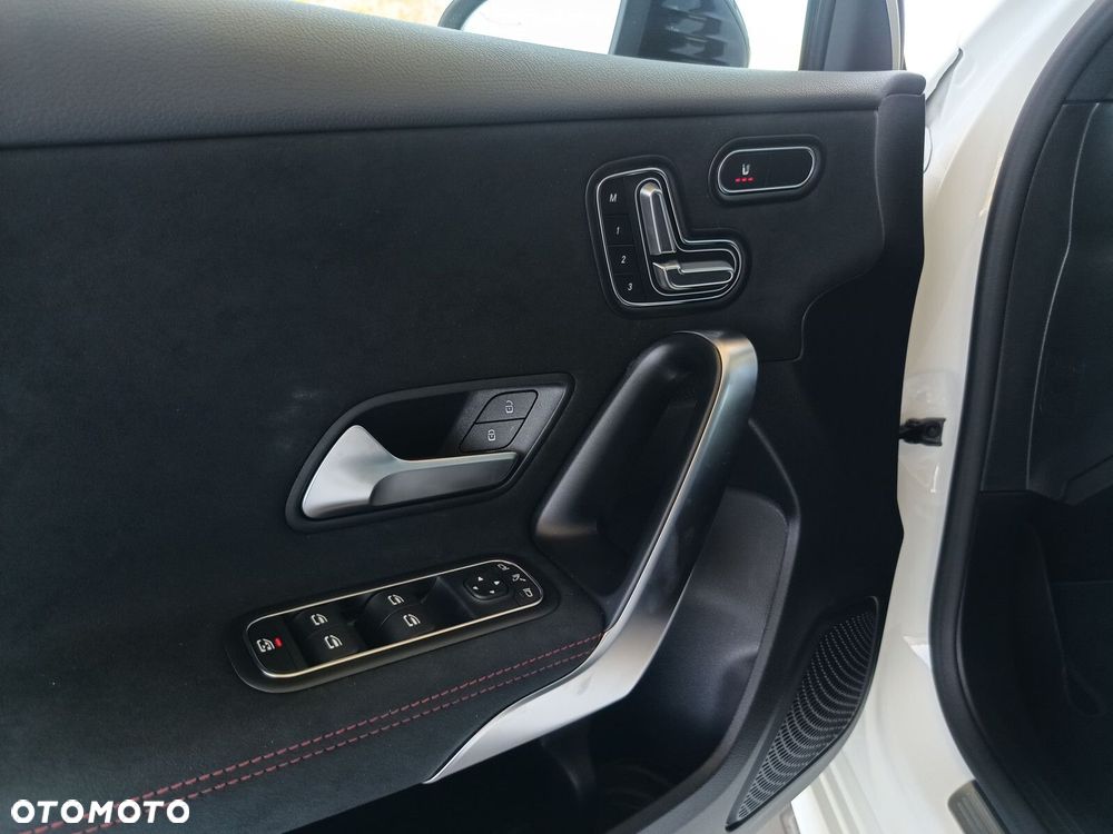 Mercedes-Benz Klasa A - 27