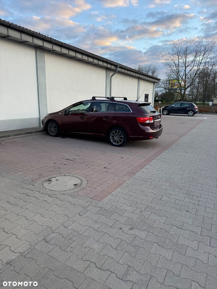 Toyota Avensis 2.2 D-4D Prestige Platinium - 13