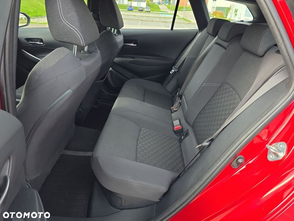 Toyota Corolla 2.0 Hybrid Comfort - 13