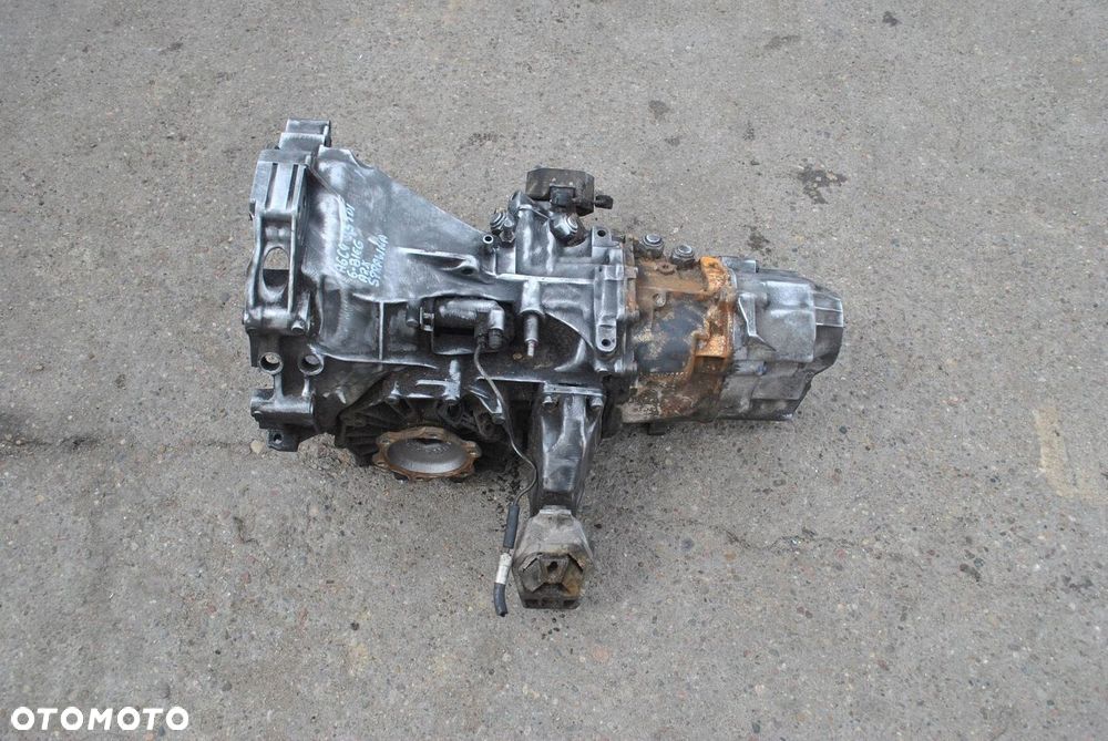 SKRZYNIA BIEGÓW 6 BIEGOWA AUDI A6 C4 2.5 TDI ARX - 1