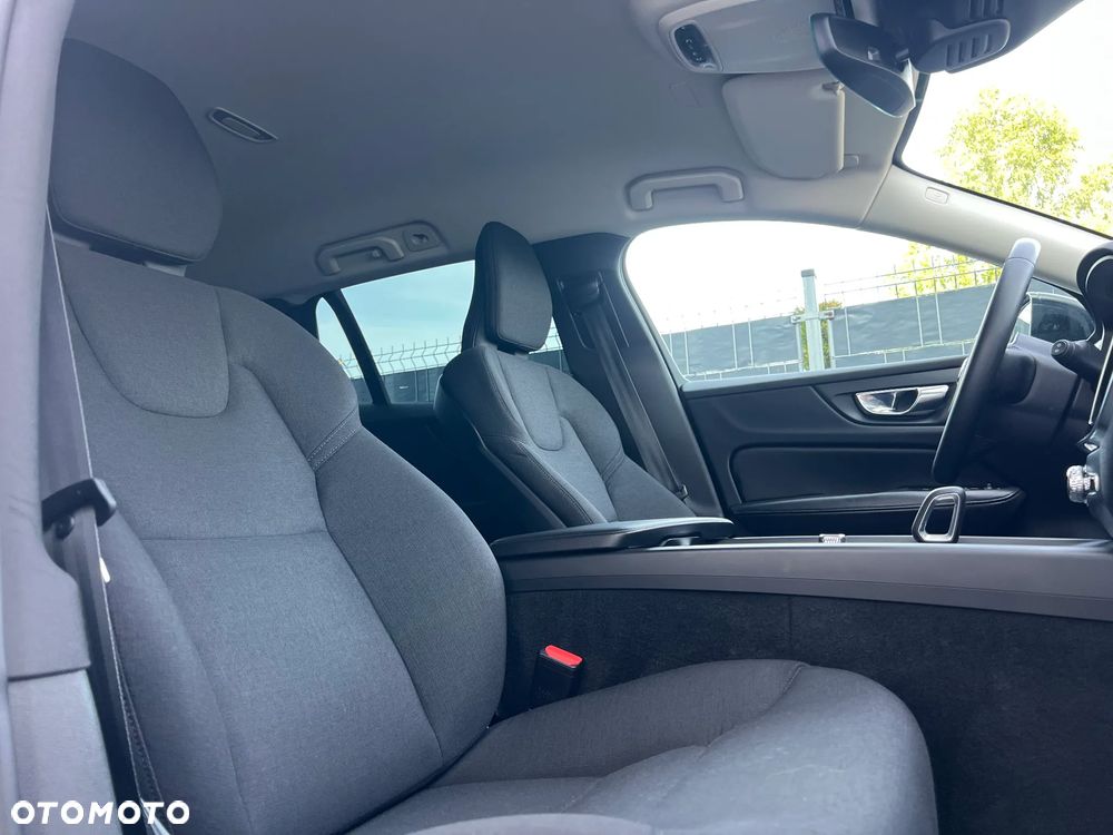 Volvo V60 B4 D Geartronic Momentum Pro - 37