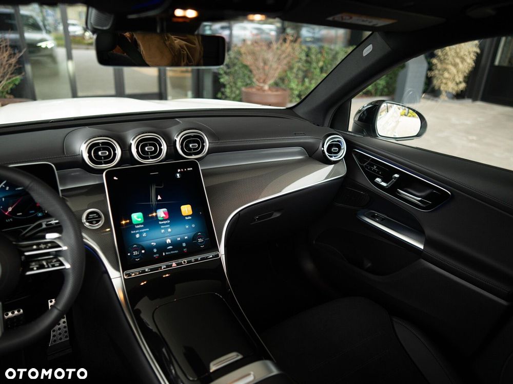Mercedes-Benz GLC - 15