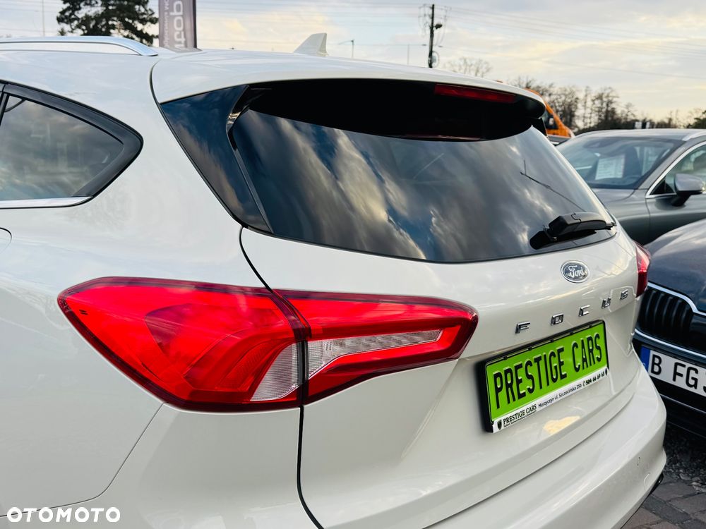 Ford Focus 1.5 EcoBlue STart-Stopp-System TITANIUM - 19