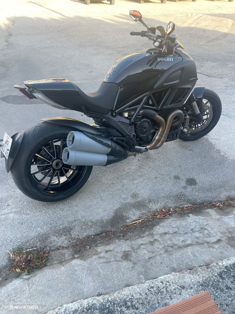 Ducati Diavel Carbon - 6