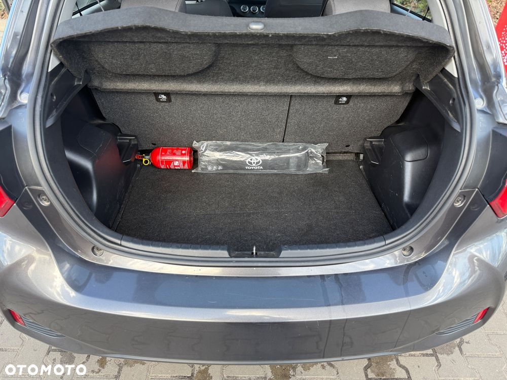 Toyota Yaris 1.5 Premium - 16