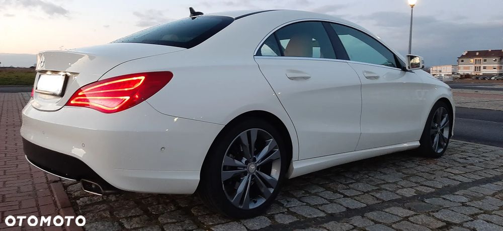 Mercedes-Benz CLA 180 - 5