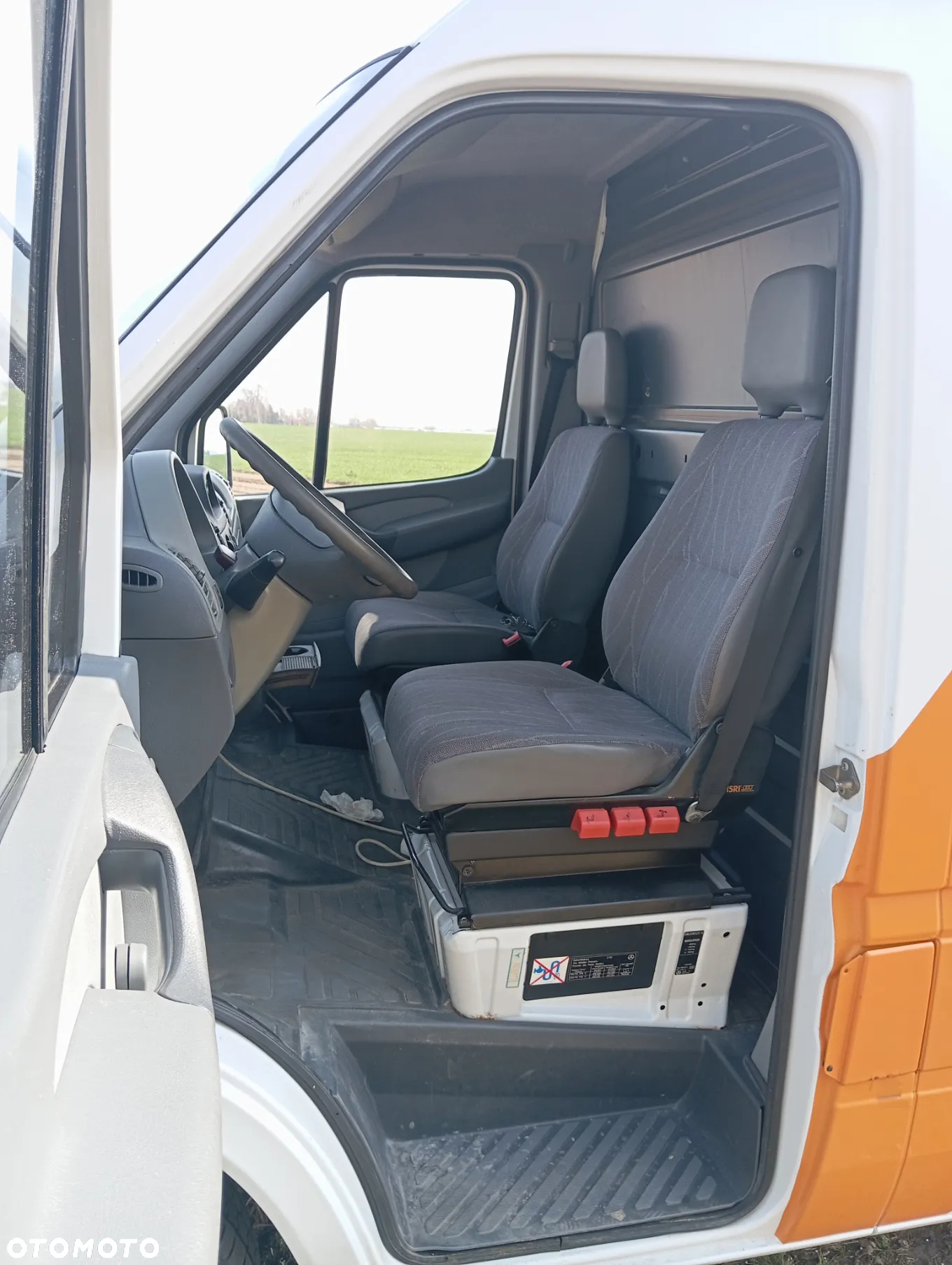 Mercedes-Benz Sprinter - 7
