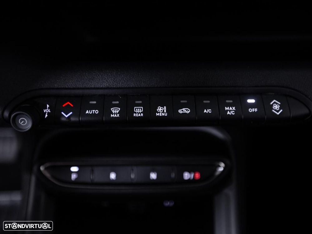 Jeep Avenger 54 kWh Altitude - 17