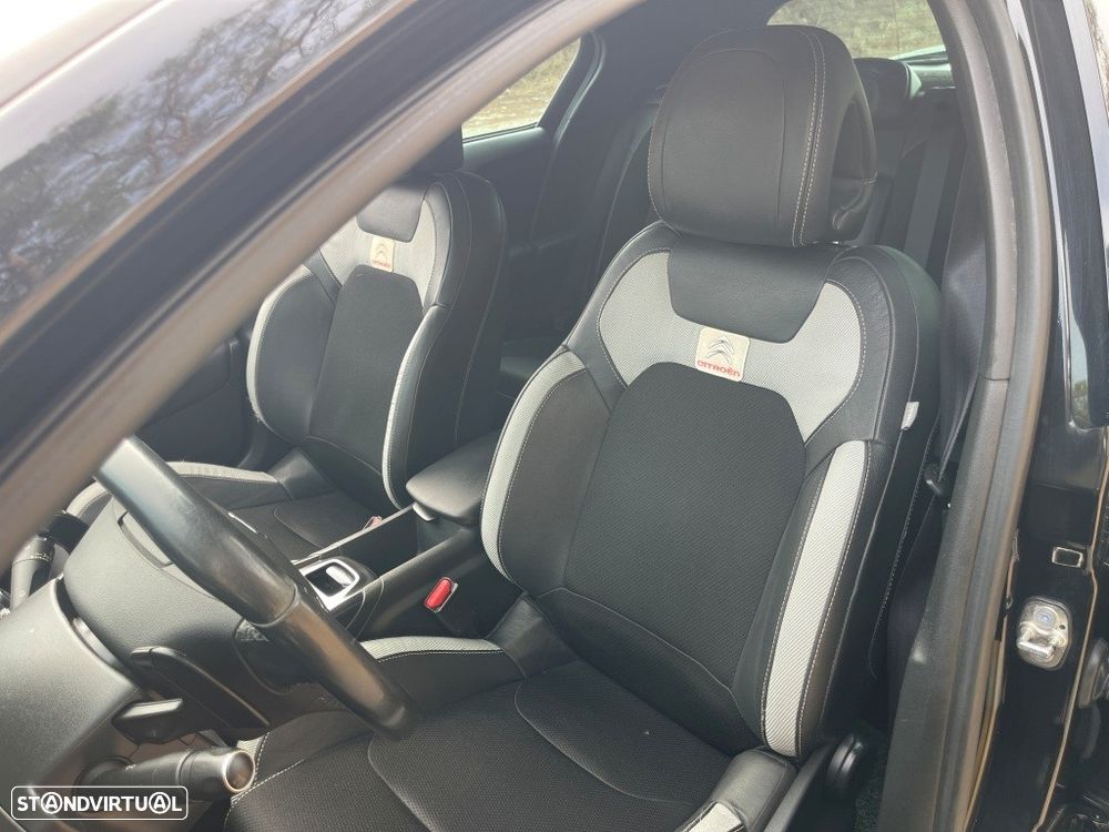 Citroën DS4 1.6 e-HDi So Chic CMP6 - 26