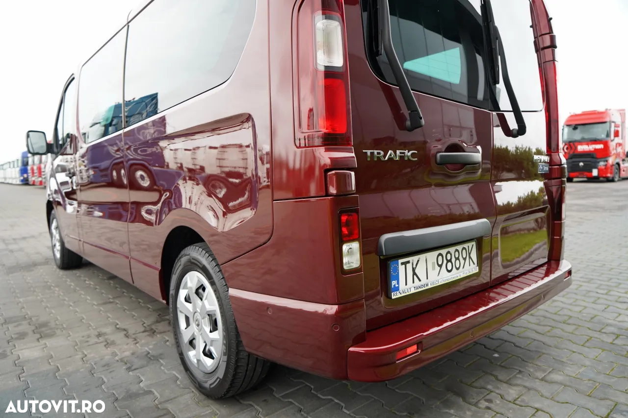 Renault TRAFIC III / AUTOBUZ / 9 LOCURI / 2022 / PRIMUL PROPRIETAR / REVIZAT - 13