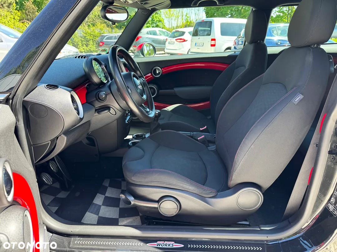 MINI John Cooper Works Clubman - 19