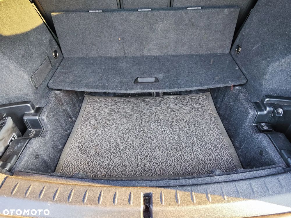 BMW Seria 2 220d Gran Tourer Luxury Line - 6