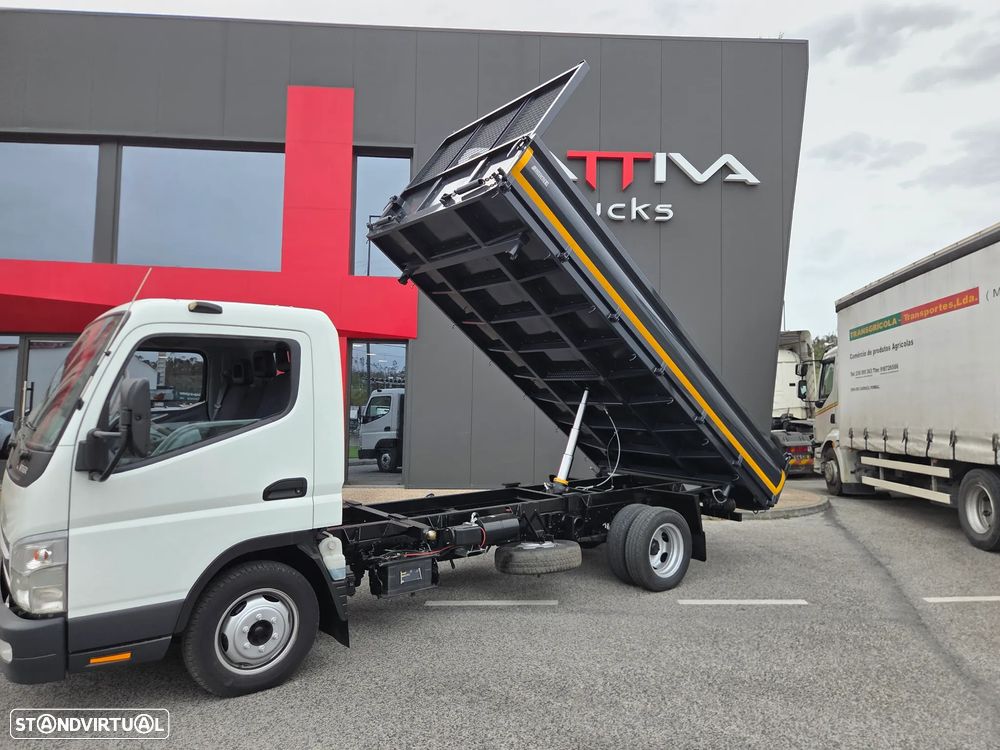 Mitsubishi Canter 3c13 tribasculante - 2
