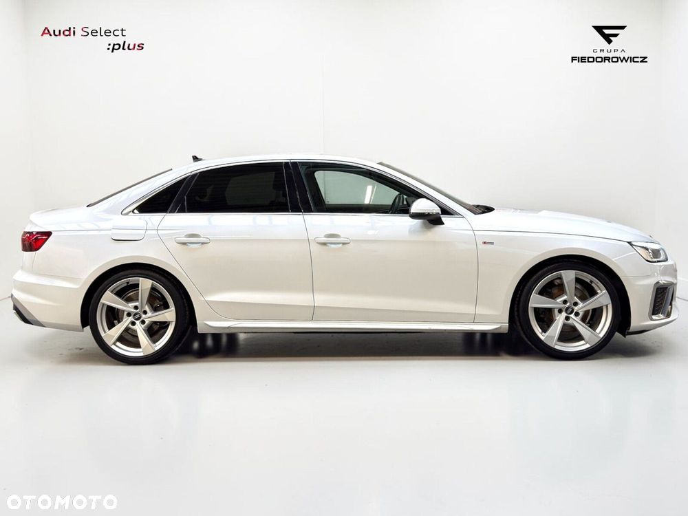 Audi A4 Limousine - 4