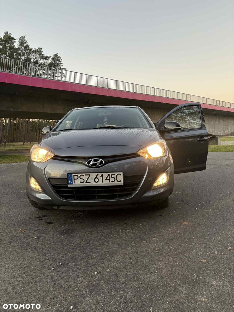 Hyundai i20 - 10