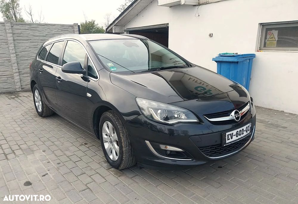 Opel Astra 1.6 CDTI DPF ecoFLEX Start/Stop Exklusiv - 2