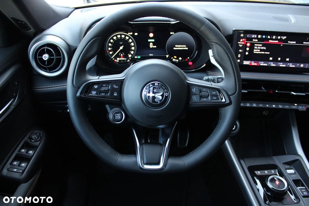 Alfa Romeo Tonale 1.5 T4 GSE mHEV Veloce DCT - 13