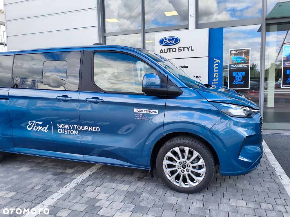 Ford Tourneo Custom 2.0 EcoBlue 320 L2 Titanium - 41