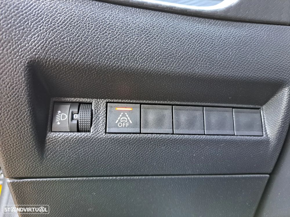 Peugeot 208 BlueHDi 100 Active - 15