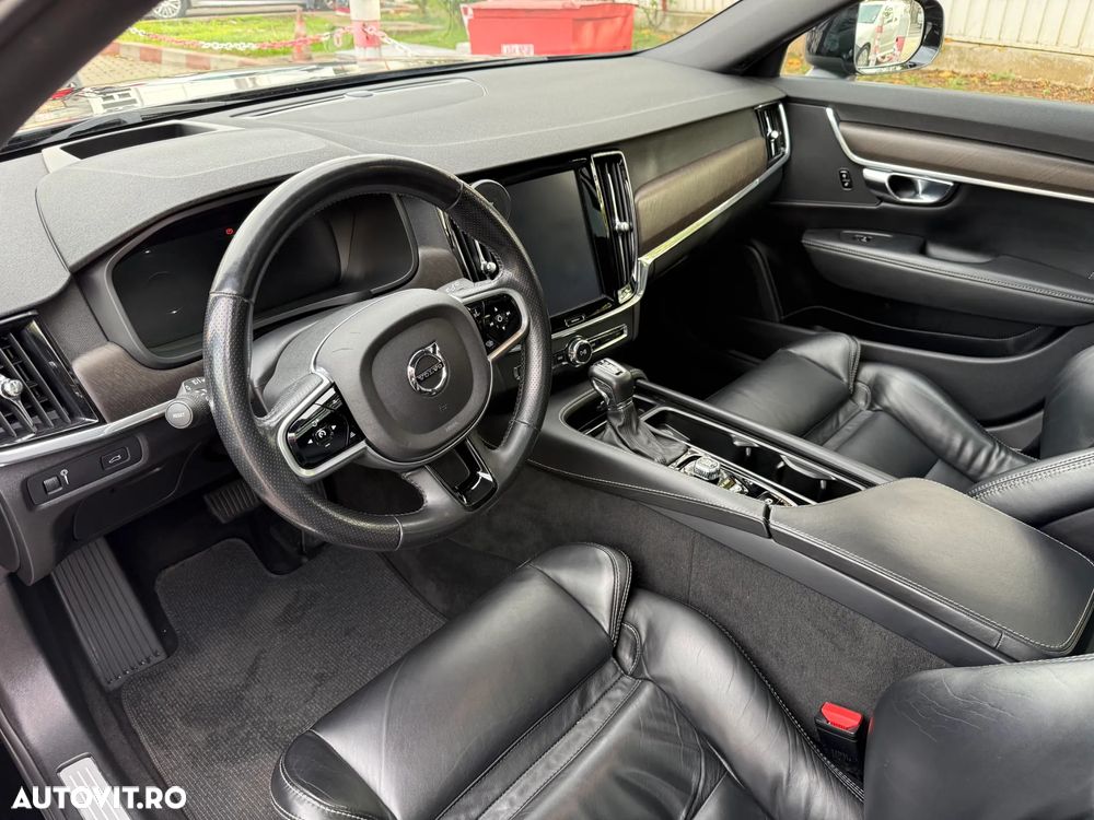 Volvo V90 Cross Country D5 AWD Geartronic Pro - 12