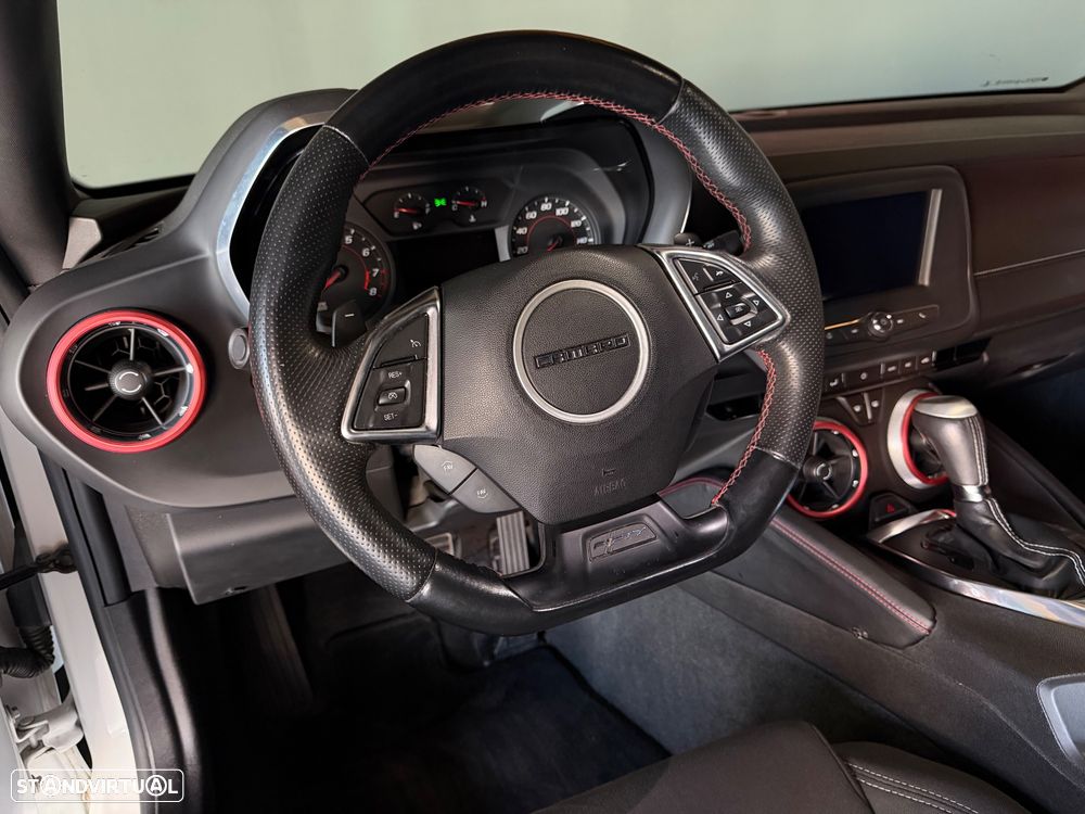 Chevrolet Camaro - 11