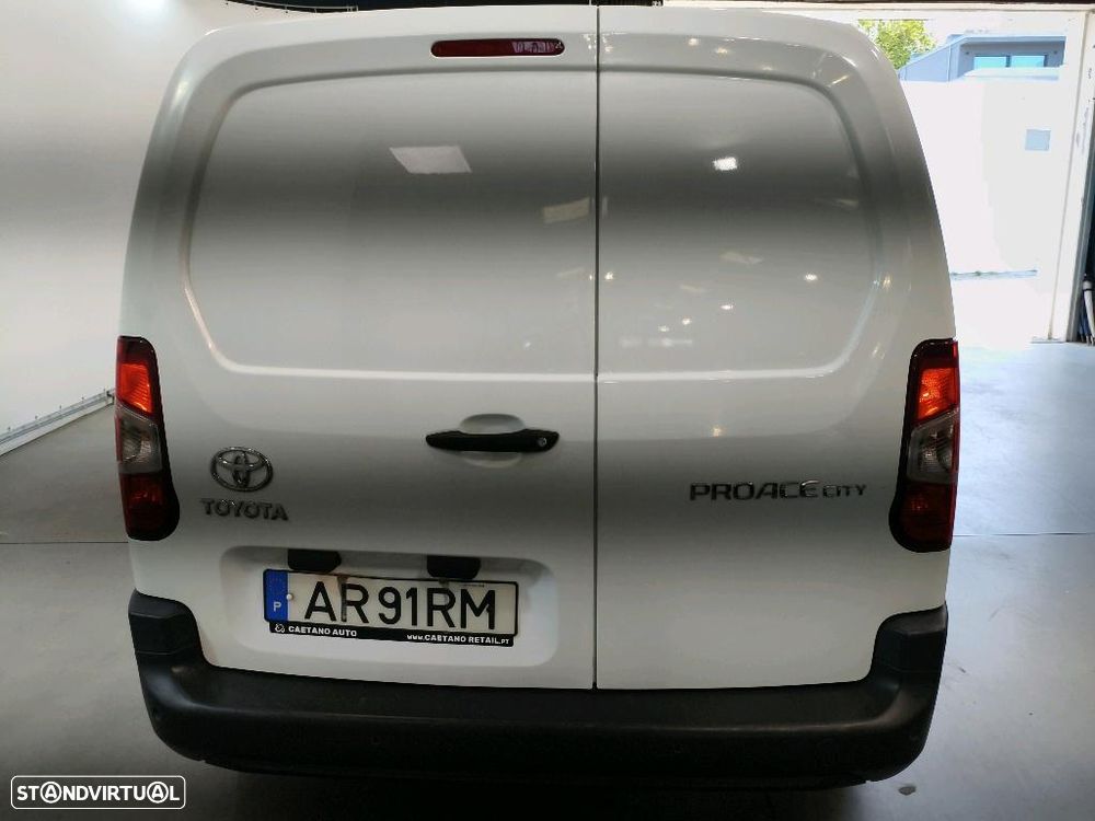 Toyota PROACE CITY LONGA CX.6 V. - 6