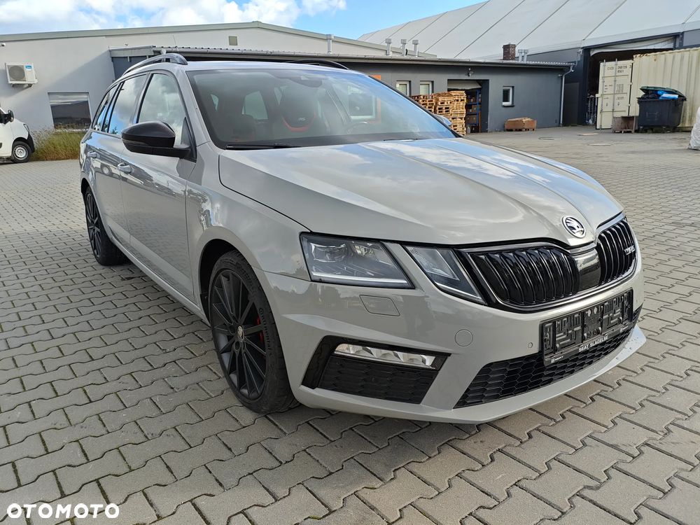 Skoda Octavia - 2