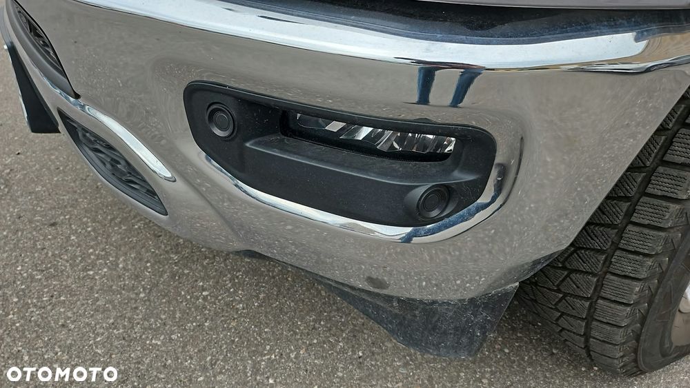 RAM 1500 Crew Cab Shortbed Laramie - 21