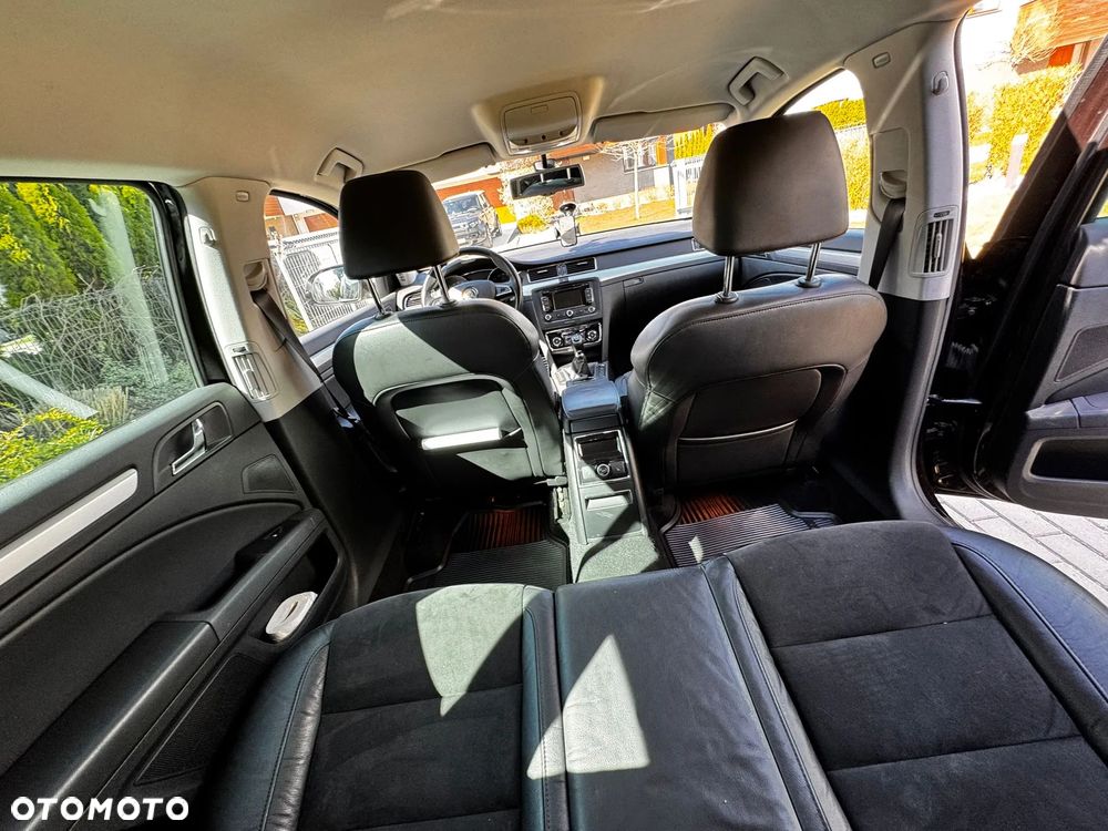 Skoda Superb 2.0 TDI Elegance - 8
