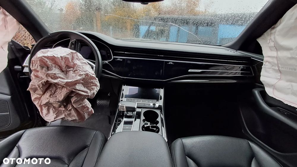 Audi Q8 SUV TFSI quattro 250 kW tiptronic S line business - 9