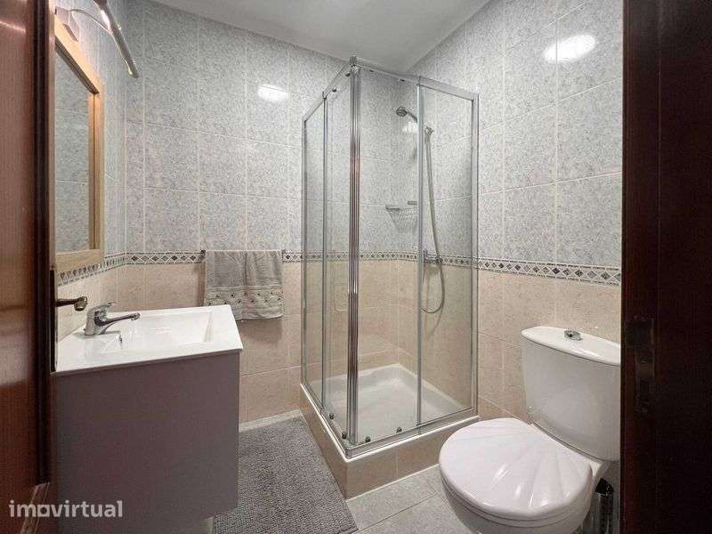 Apartamento T2 mobilado e equipado, pronto a habitar em Ovar - Grande imagem: 5/9