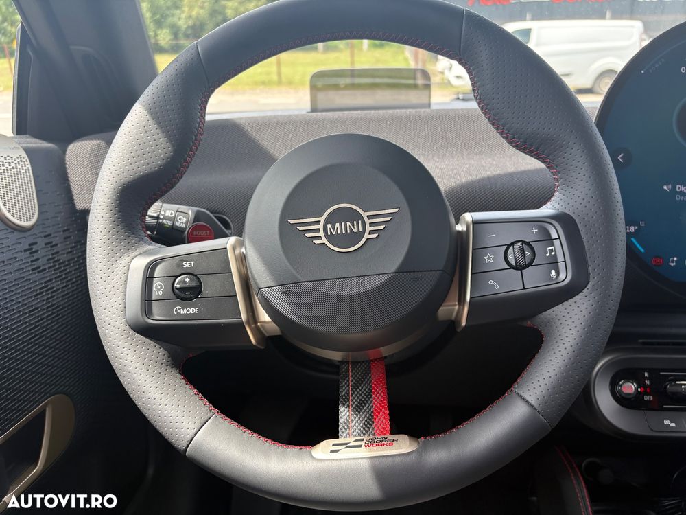 Mini Cooper SE - 11