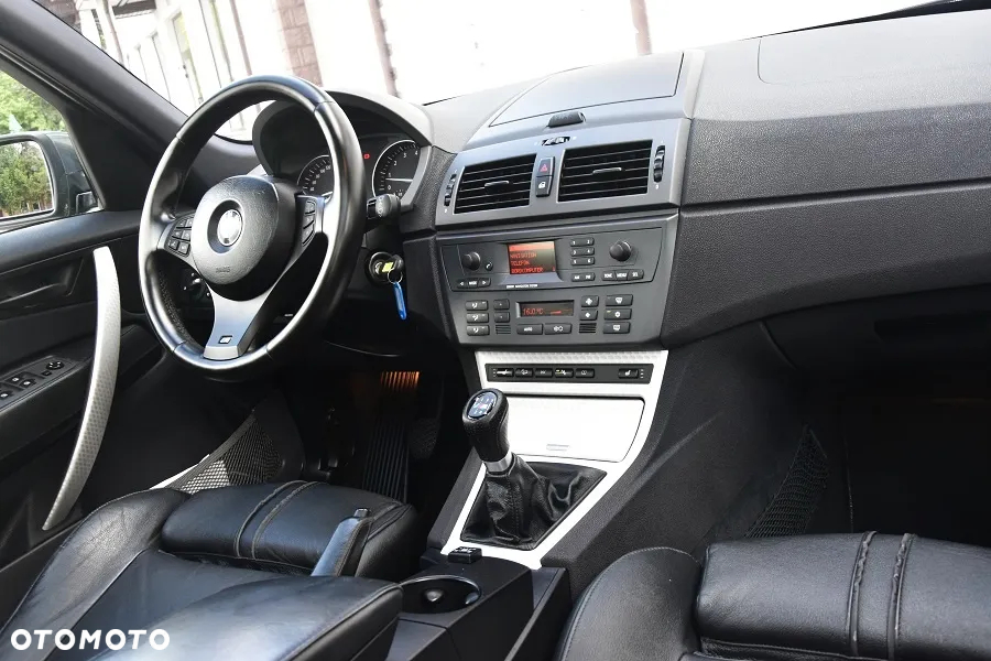 BMW X3 3.0i - 20