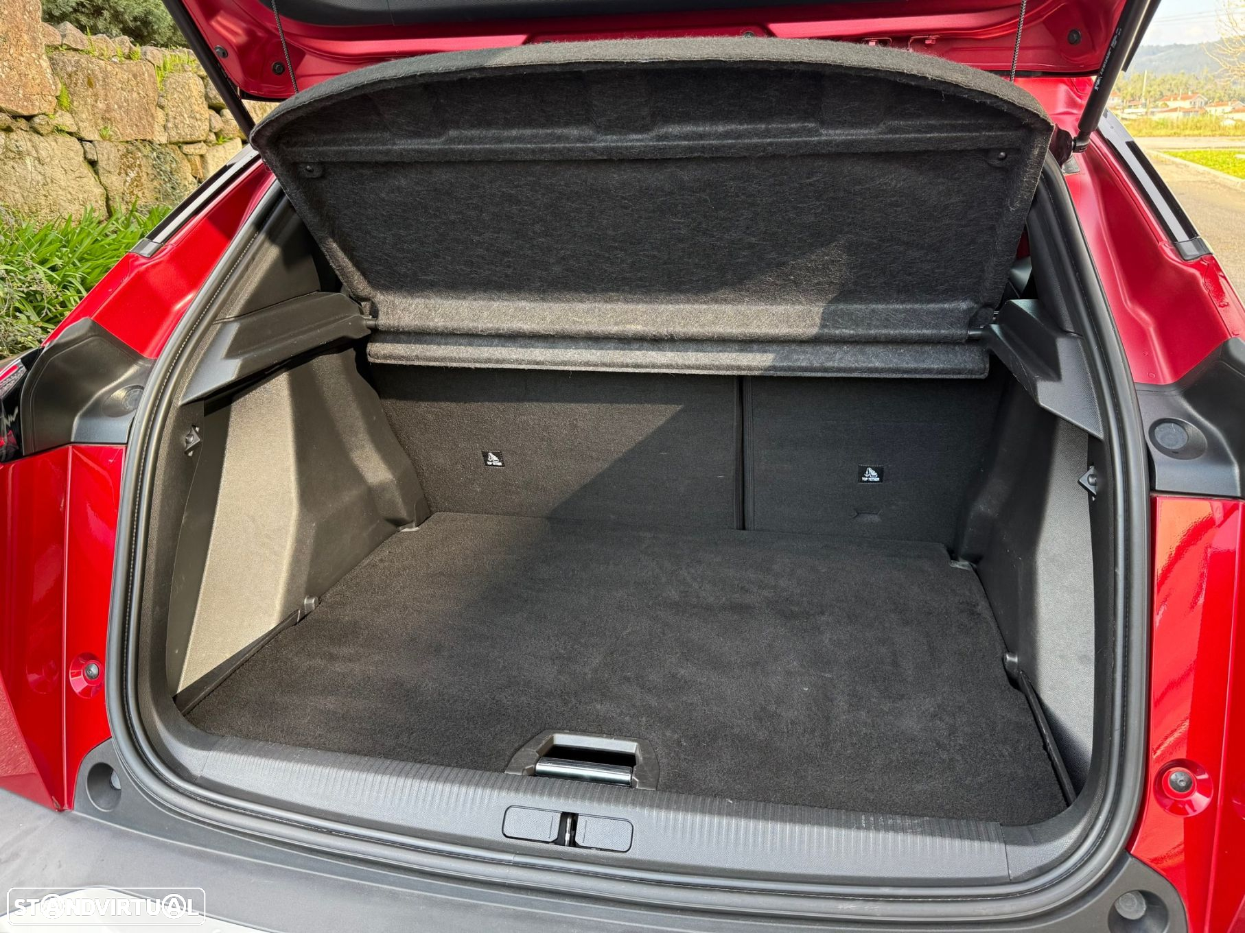Peugeot 2008 PureTech 130 Stop&Start Allure - 20