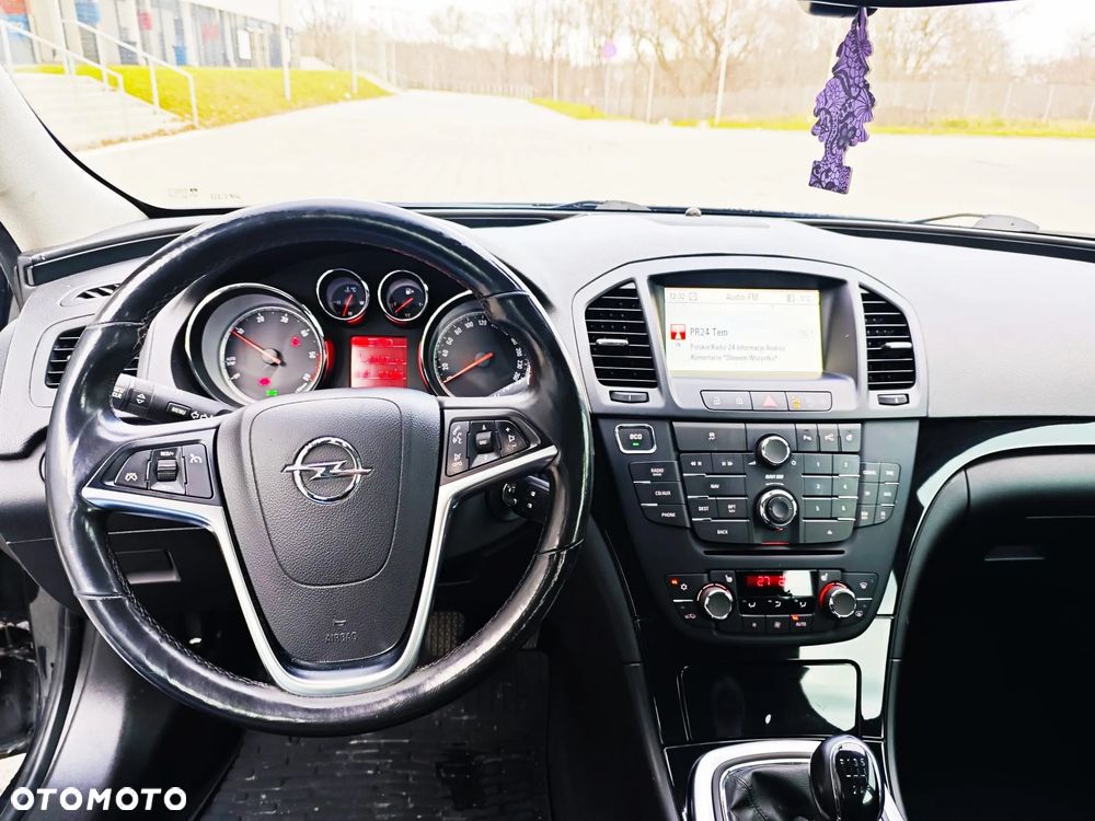 Opel Insignia 2.0 CDTI Cosmo S&S - 32