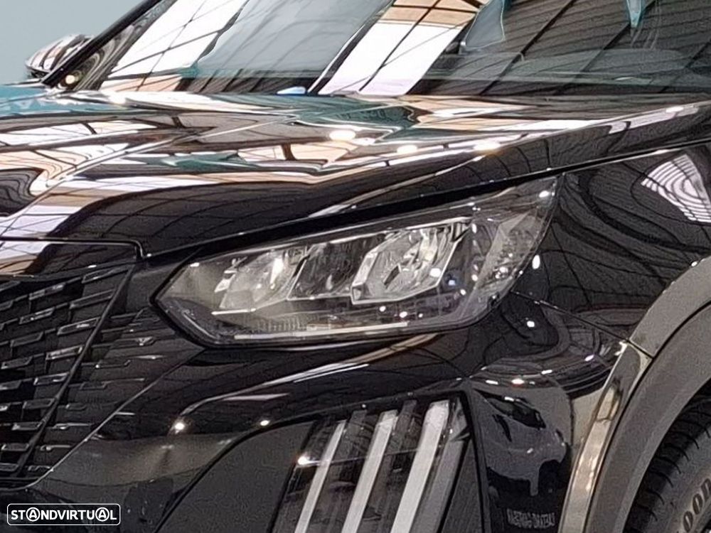 Peugeot 2008 1.2 PureTech Active - 16