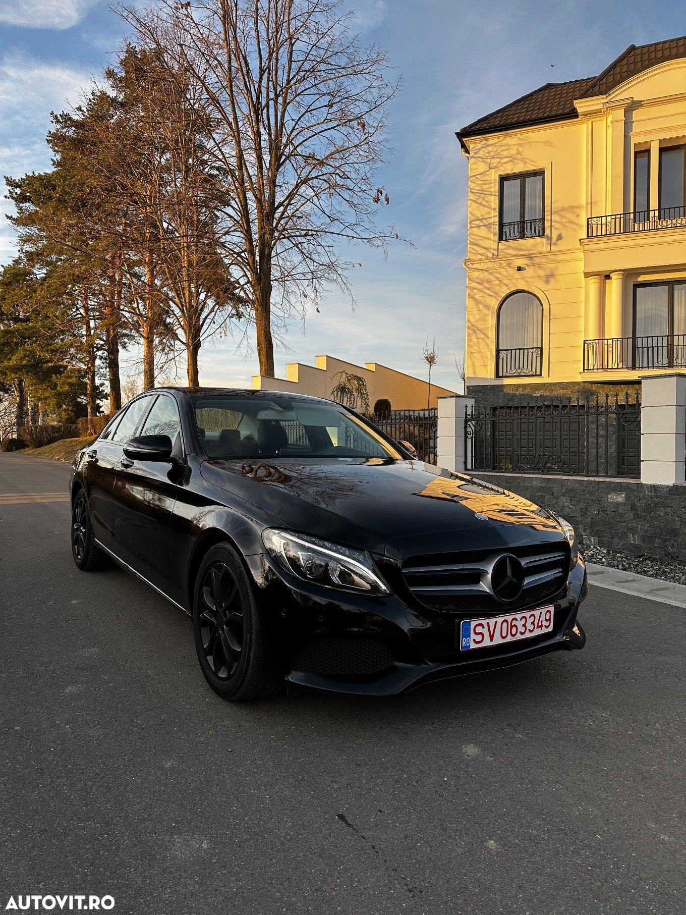 Mercedes-Benz C 200 (BlueTEC) d 7G-TRONIC Avantgarde - 1