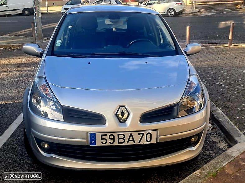 Renault Clio 1.5 dCi Dynamique Luxe - 9