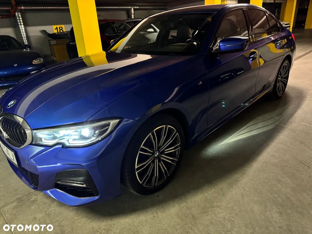 BMW Seria 3 318d M Sport - 27