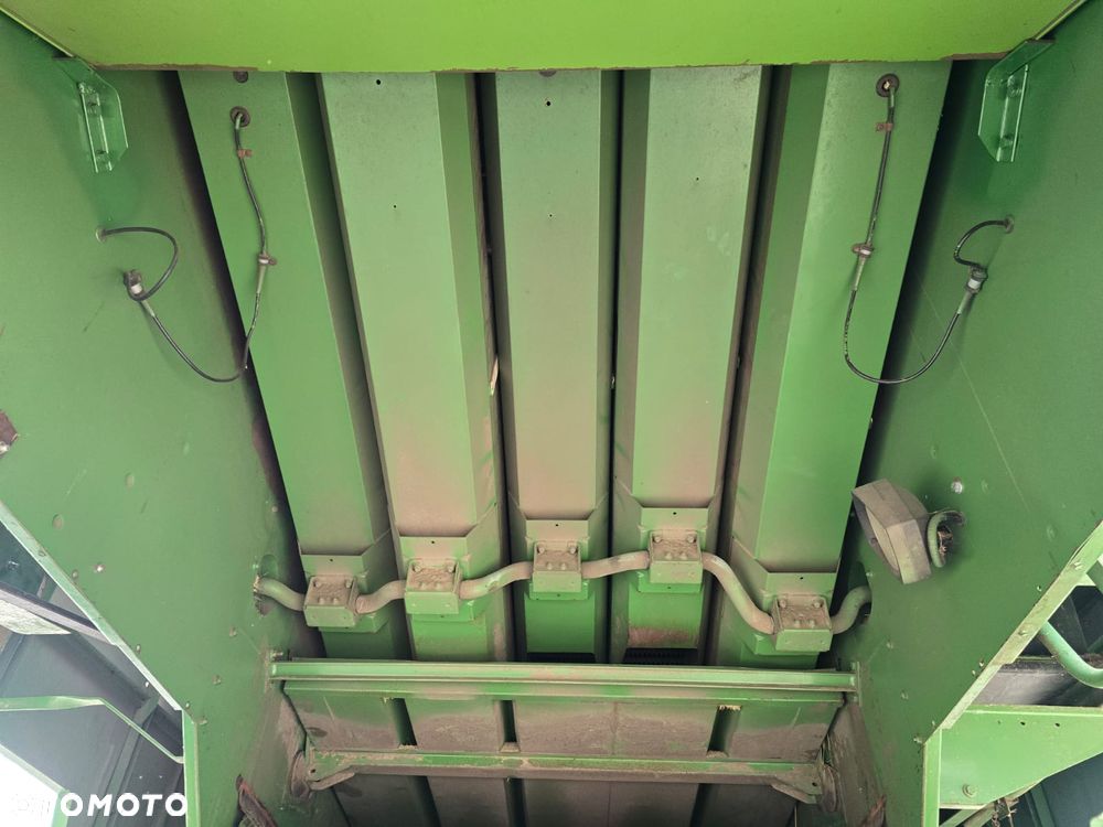 John Deere 2054 - 7
