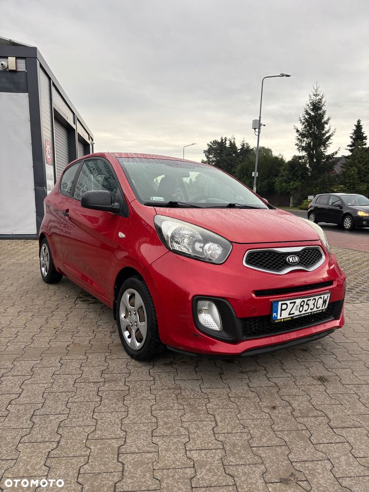 Kia Picanto 1.0 L - 12