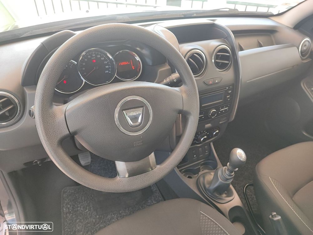 Dacia Duster 1.5 dCi Tour - 16